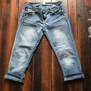 Capri Jeans